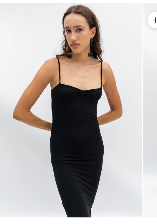 TROIS Eva Dress In Black